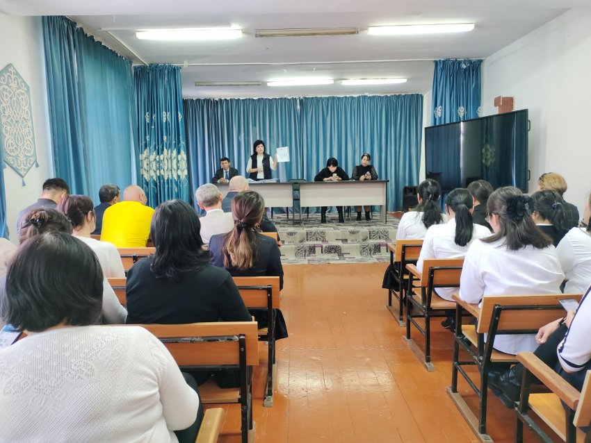 Қамқоршылық кеңесінің хатшысын сайлау. Кезектен тыс педагогикалық кеңес.